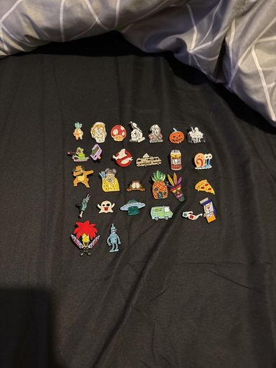 random pins