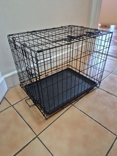 Dog crate
