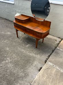 Beautiful vintage dressing table with mirror