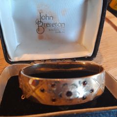 Vintage 1/10th 9ct Gold Hinged Bangle with Garnets - John Brereton Box 1977