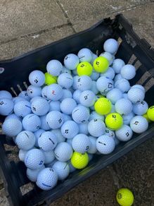 40 Bridgestone Golf Balls