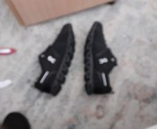 cloud trainers