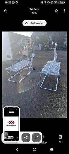 Sheep grooming stand
