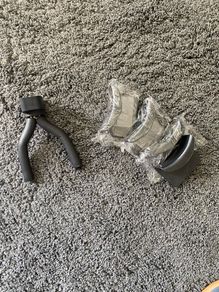 Guitar and Phono Lead Hangers
