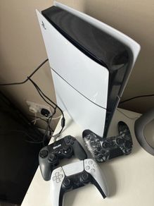 ps5 3 controllers