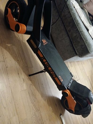 E Scooter KUKIRIN G3 2026 With Warranty Only 415klms Had Very Little Use.