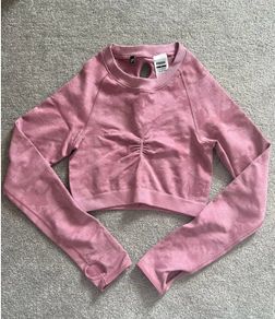 Gymshark pink camo sports top athleisure cute crop