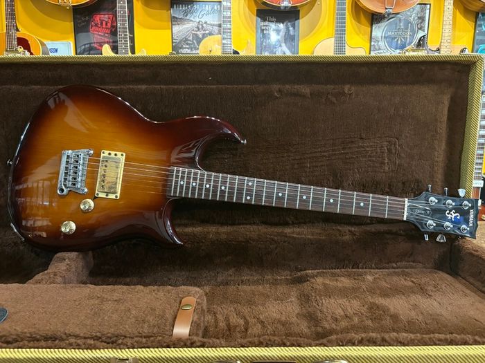 Yamaha SF3000 Super Flighter Brown Sunburst 1981