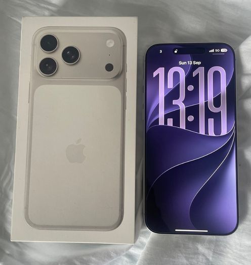 SIM Free iPhone 17 Pro Max 5G 256GB AI Phone - Silver