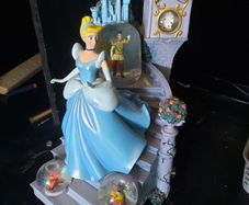 RARE Cinderella Disney Snow globe