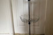 Shoe stand