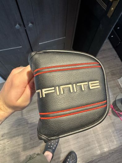 Wilson Infinite golf putter