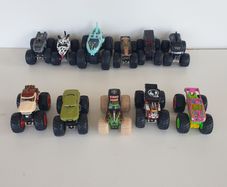 Hot wheels Monster truck bundle