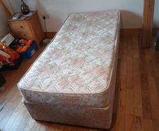 single bed with  mattress