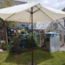 Garden parasol and base Image 3