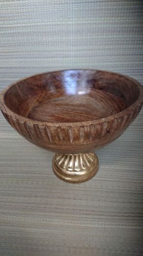 Wood dish