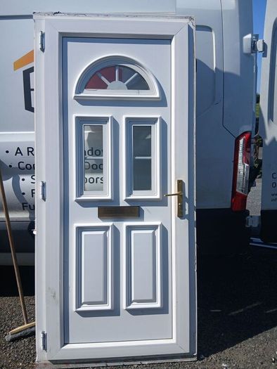 pvc resi door