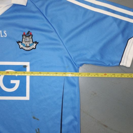 FREE POST Dublin (S) GAA Jersey O'Neills Shirt Gaelic Football Hurling Camogie Leinster Blue Baile Atha Cliath Large