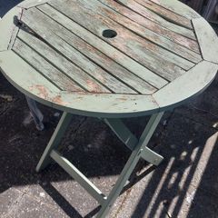 Garden patio table