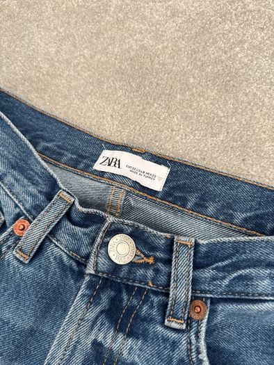 Zara jeans size 32 long.