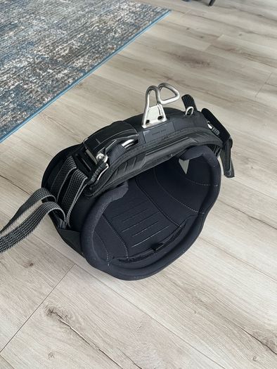 Mystic Star hybrid kite harness