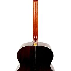 Guitar ParkWood 540 in good condition.