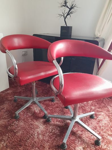 Red Leather Swivel Chair/s