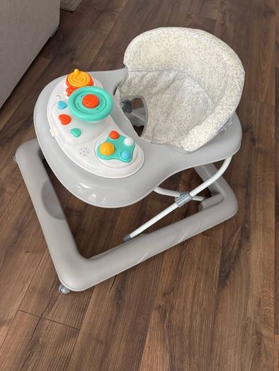 Baby walker