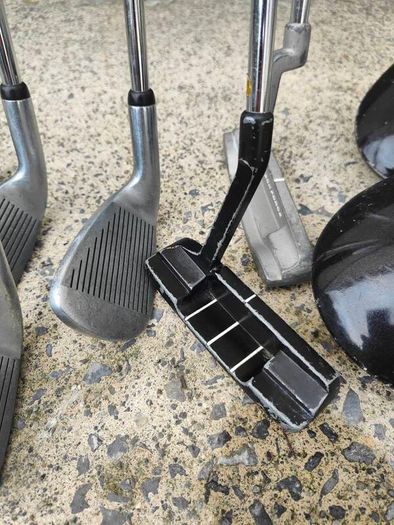 golf clubs trolley and bag
