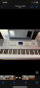 Piano - Yamaha Portable Grand Dgx-640