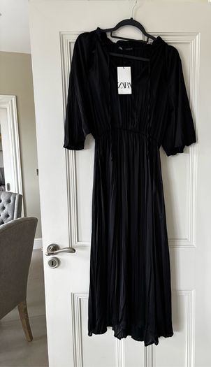 Brand new Zara Dress Small