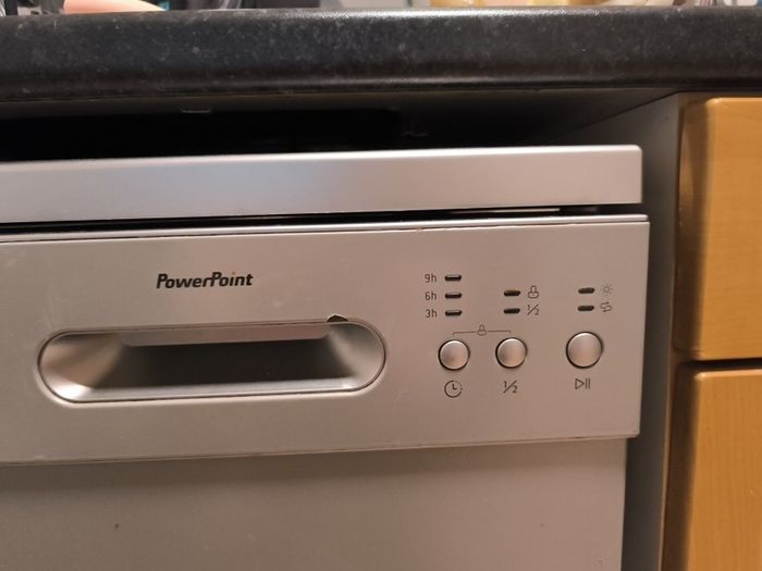 Powerpoint 10 Place 9 Litre Dishwasher Silver