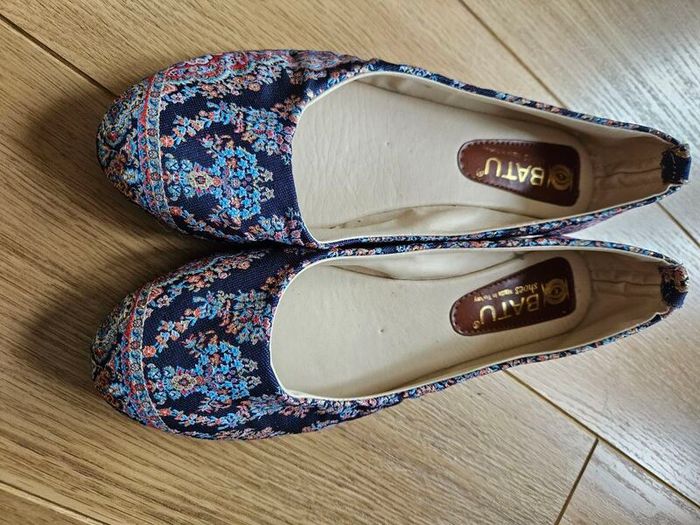 Navy Batu brand Flat shoes Made in Turkey