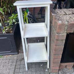 Free small bookshelf