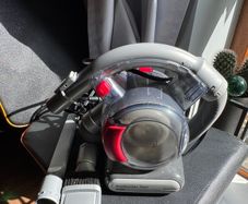 BLACK+DECKER Bagless Hand Vacuum Cleaner Dustbuster with Flexi Hose and 12V Car Connection