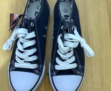 lee cooper canvas trainers
