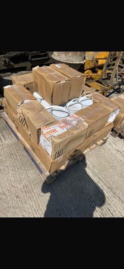 PPG Deltron paint 300 litres Joblot