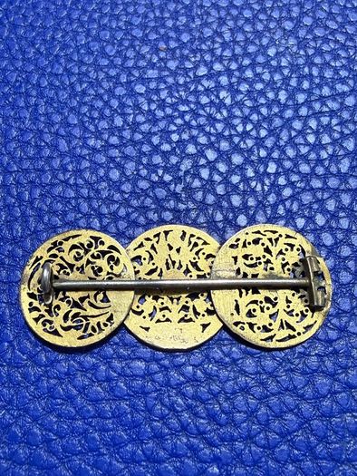 Antique Gold  Brooch