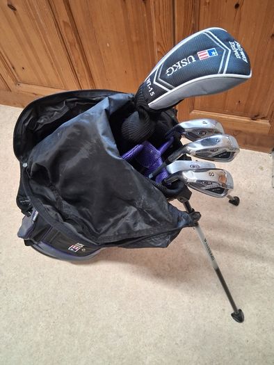 Golf Clubs. Set Of US Kids Left Handed Golf Clubs For 9 To 10 Years In Very Good Condition.  Collect In Dublin Or Receive Via Post.