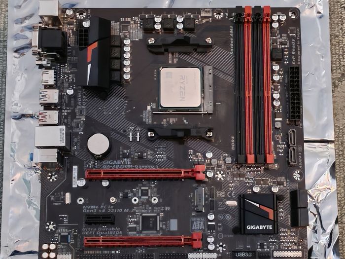 AMD Ryzen 7 2700 + Gigabyte GA-AB350M-Gaming 3 Motherboard Combo Bundle