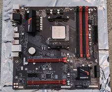 AMD Ryzen 7 2700 + Gigabyte GA-AB350M-Gaming 3 Motherboard Combo Bundle