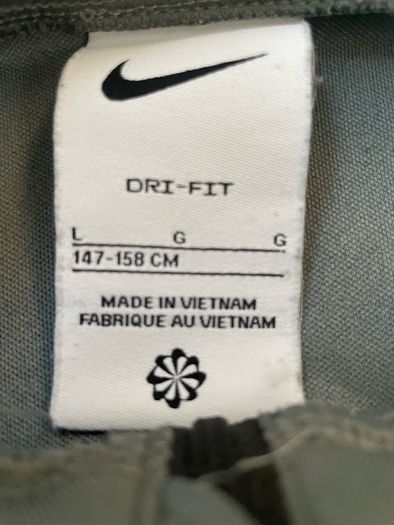Boys Nike grey tracksuit