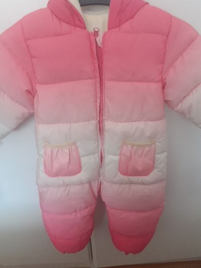 New baby snowsuit .No tags but never worn with fleece lining .A generous size 0-3months