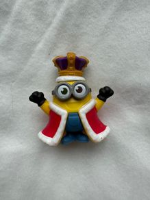 Minions Rise of Gru King Bob Crown Figure McDonalds Despicable Me Used Please look at the pictutres
