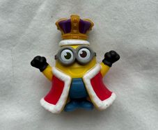 Minions Rise of Gru King Bob Crown Figure McDonalds Despicable Me Used Please look at the pictutres