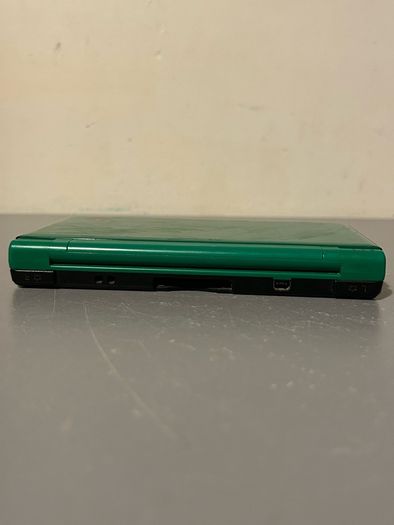 Nintendo DSi XL Green Bundle