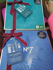 no7 skincare set