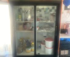 Free standing fridge