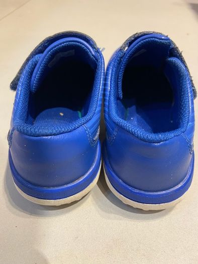 Kids Clarks shoes runners casual size 13 genuine leather