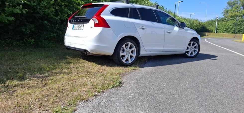 Volvo V60 2015